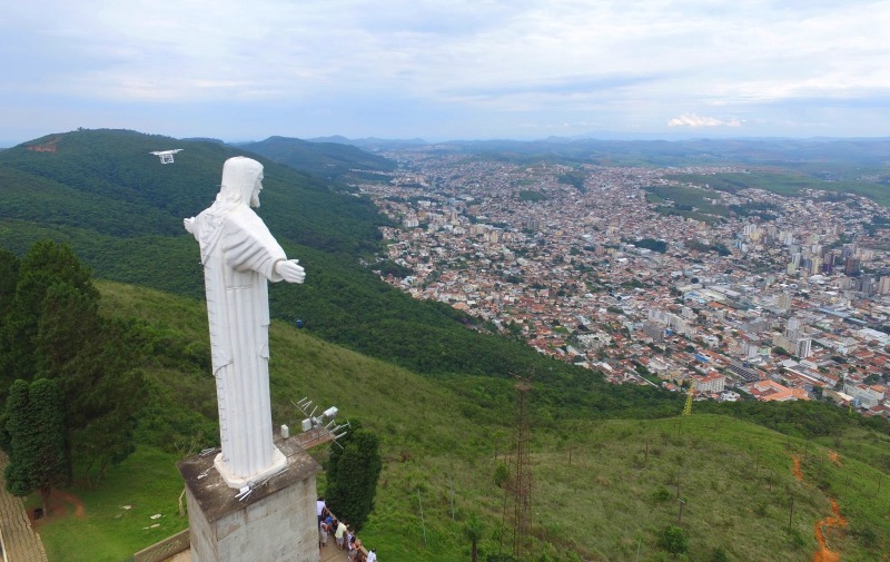 segundo maior Cristo Redentor do Brasil poços mg